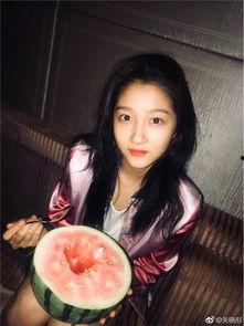 娱乐吃瓜明星头发,瓜田里的发型风云